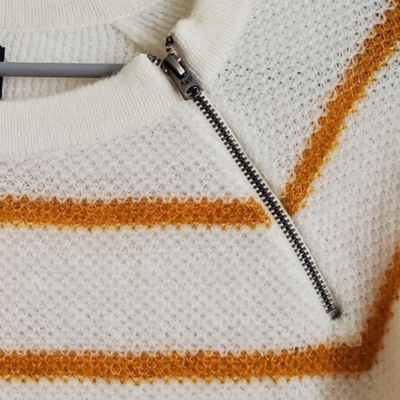 Abercrombie & Fitch Striped Pullover Sweater - Picture 5 of 11